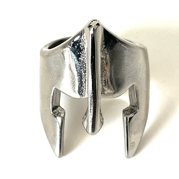 Men's Stunning Stainless Steel Spartan's Helmet Mask Ring - Picture 1 of 10